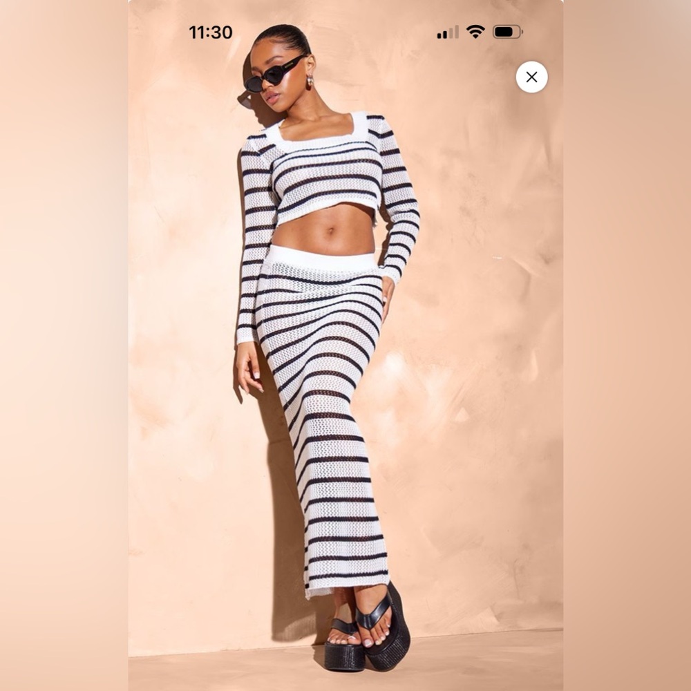 PrettyLittleThing Monochrome Striped Knit Skirt XS